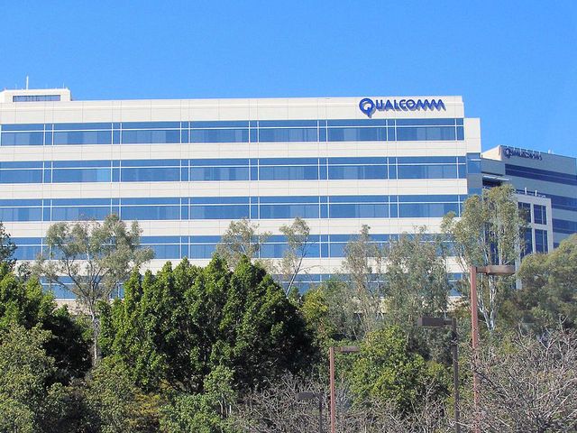 Qualcomm Cutting Jobs to Live Up to Promise of Slashing Costs