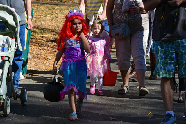 Safety-oriented trick-or-treating events in San Diego