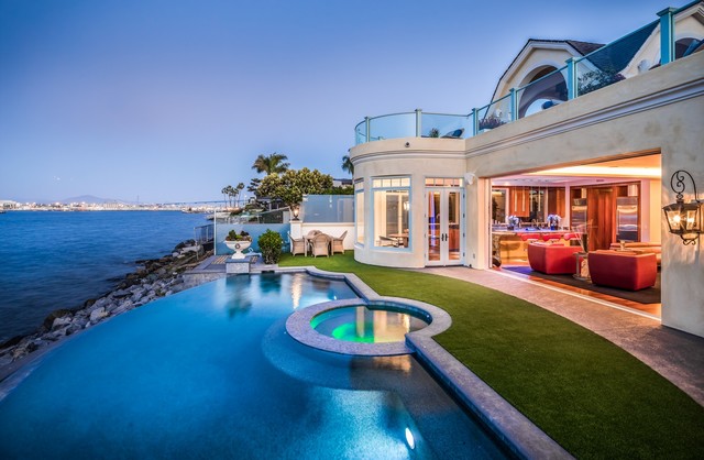 $13,900,000 Coronado home features views of San Diego skyline