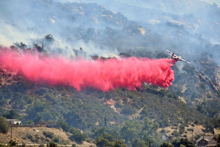 400acre Jennings Fire threatens homes in Alpine; shuts down I8 East