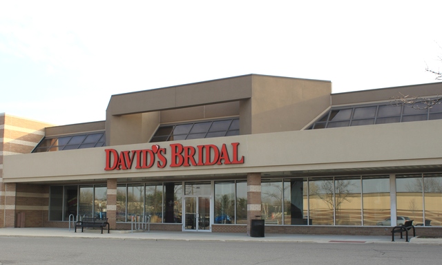 David's Bridal offering deals for Alfred Angelo customers