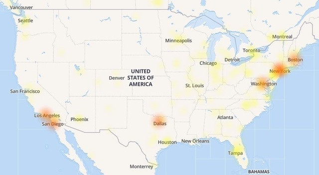 Facebook users across the country report outages