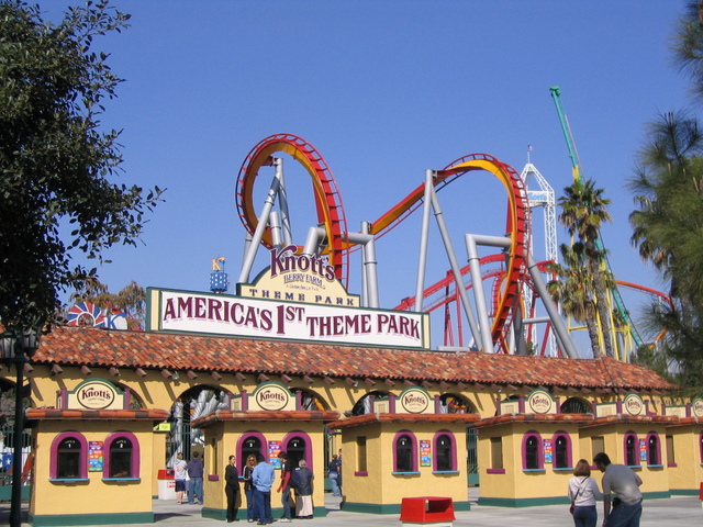 Drive By Shooting Causes Evacuation At Knott S Berry Farm