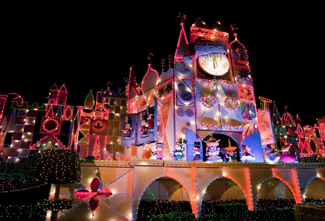 Southern California theme parks celebrate the holidays with festive events