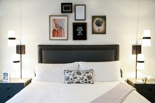 Tips for hosting or staying with friends or family