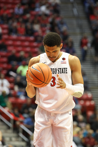 Wooden Legacy final: SDSU stumbles in 93-86 loss to Washington State