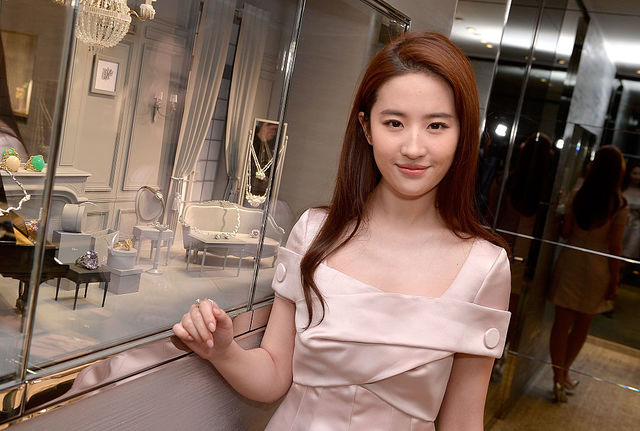 Disney casts Chinese actress Liu Yifei in live-action 'Mulan' film