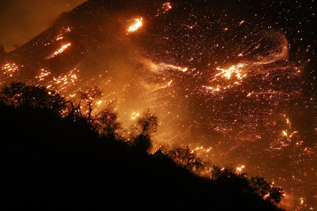 PHOTOS: Southern California fires char thousands of acres