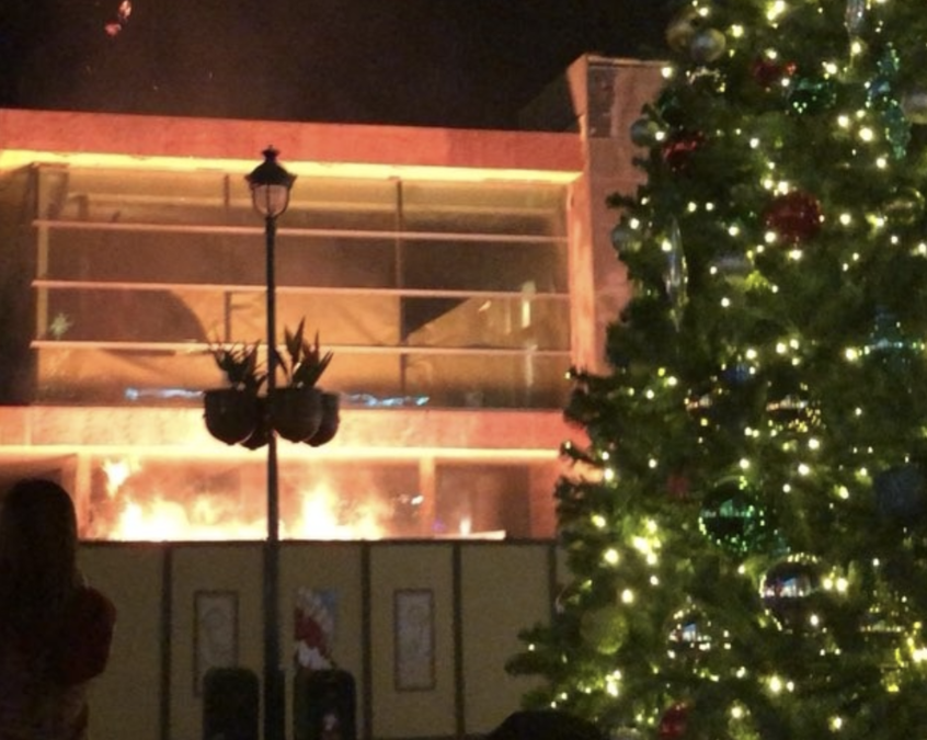 update fire at downtown disney contained to dumpster 10newscom kgtv tv san diego - Downtown Disney Christmas update fire at downtown disney contained to dumpster 10newscom kgtv tv san diego - Downtown Disney Christmas