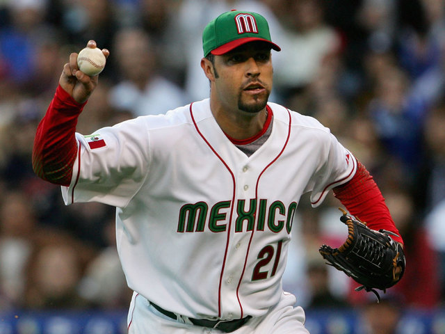 Ex-MLB pitcher Esteban Loaiza arrested in San Diego, accused of having ...