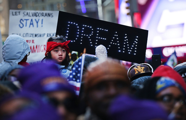 Senate rejects bipartisan Dreamer immigration plan