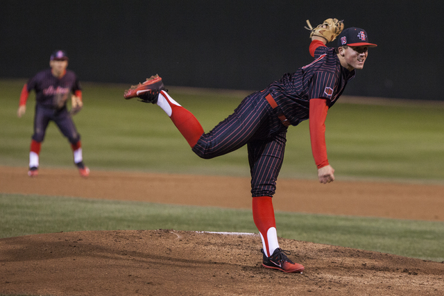 Aztecs score on wild pitch for 3-2 victory over Arizona