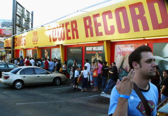 Tower Records founder dies while watching Oscars