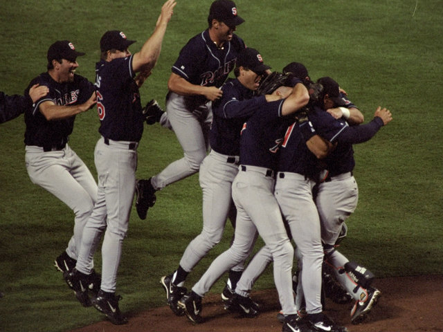 20 Padre Ken Caminiti Photos & High Res Pictures - Getty Images