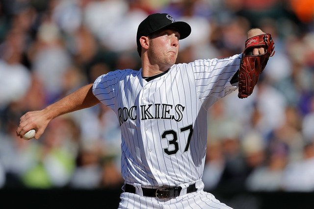 Former MLB pitcher wins $2.3M for hand injury from punching man on LSD