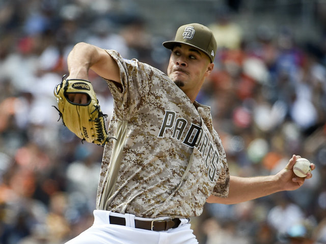 Rookies Lucchesi, Villanueva carry Padres past Giants 10-1