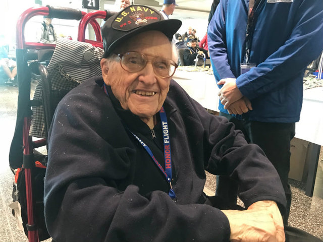 PHOTOS: San Diego military veterans go on Honor Flight