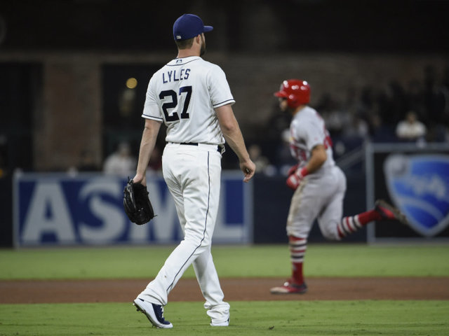 Cardinals Start Road Trip Off Right, Beat Padres 2-1