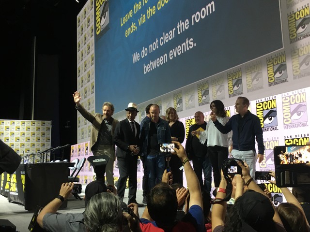 PHOTOS: Cast of 'Breaking Bad' reunites at San Diego Comic-Con 2018