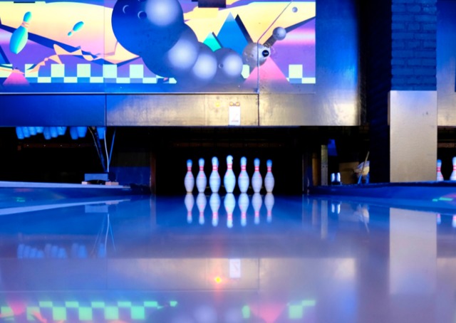 Awesome alleys: Where to go bowling in San Diego
