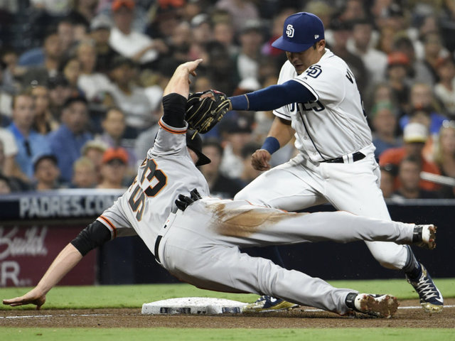 Padres fall to Giants 5-3 in extra innings
