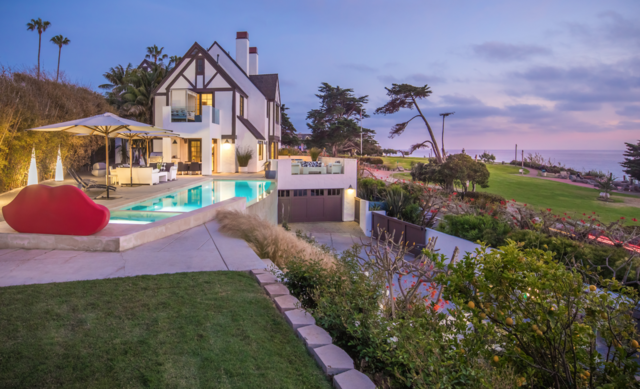 Historic Del Mar home boasts modern interior