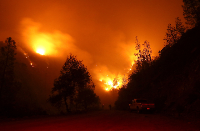 Firefighter killed battling Mendocino Complex fire