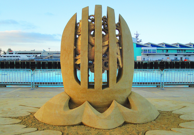 Gains of sand become works of art at annual US Sand Sculpting Challenge