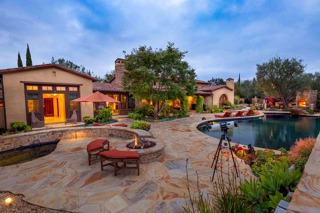 San Diego home reminiscent of Tuscany