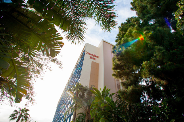 Disneyland Hotel sued for alleged bed bug attack